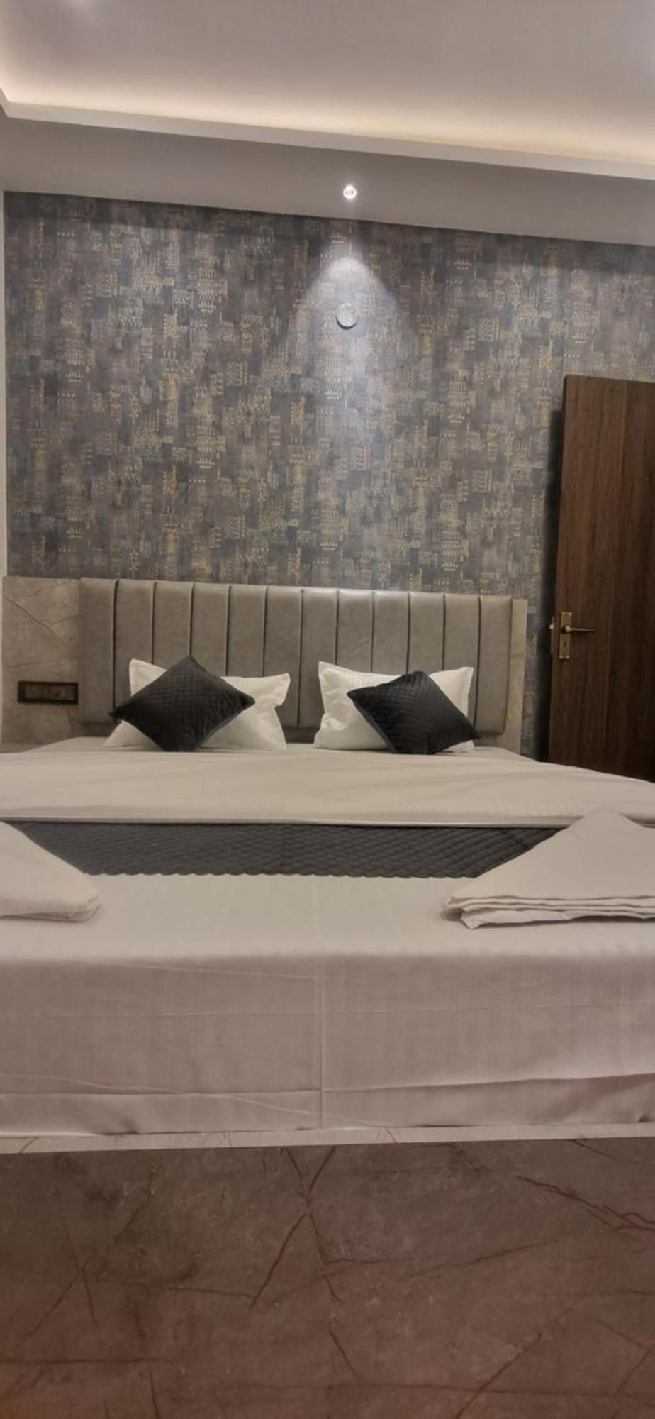 Mm Grand Hotel Varanasi Eksteriør billede
